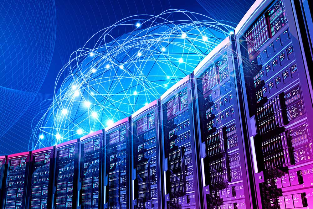 Web Sitenizin Performansını Artırma İpuçları Web sitenizin performansı, kullanıcı deneyimi ve arama motoru sıralamalarını doğrudan etkiler. Yavaş yüklenen bir web sitesi, ziyaretçilerin sitenizden hızla çıkmasına neden olabilir ve SEO performansınızı olumsuz yönde etkileyebilir. Bu makalede, web sitenizin performansını artırmak için etkili ipuçlarını ele alacağız. Kaliteli Hosting Sağlayıcısı Seçin İyi bir hosting sağlayıcısı, sitenizin hızını doğrudan etkiler. SSD depolama, CDN entegrasyonu gibi özellikler sunan ve yüksek uptime garantisi veren bir sağlayıcı seçmek performansınızı artırır. Kaliteli bir hosting sağlayıcısı, sunucularınızın hızlı ve güvenilir olmasını sağlar, bu da web sitenizin her zaman erişilebilir olmasını ve hızlı yüklenmesini garanti eder. Hafif ve Optimize Edilmiş Tema Kullanın Temanızın hafif olması ve kodlarının optimize edilmiş olması, sitenizin yükleme sürelerini azaltır. Gereksiz özellikler ve dosyaları kaldırarak temanızı basitleştirin. Hafif bir tema, sunucu kaynaklarının verimli kullanılmasını sağlar ve sitenizin daha hızlı yanıt vermesine yardımcı olur. Resimleri Optimize Edin Yüksek çözünürlüklü resimler, sitenizin yükleme süresini artırabilir. Resim dosyalarını sıkıştırarak boyutlarını küçültün ve gereksiz meta verilerini kaldırın. Optimizasyon araçları kullanarak resimlerinizi sıkıştırmak, web sitenizin genel performansını iyileştirir ve ziyaretçilerinize daha hızlı bir deneyim sunar. CSS ve JavaScript Dosyalarını Birleştirin ve Sıkıştırın Web sitenizin hızını artırmak için CSS ve JavaScript dosyalarını birleştirin ve sıkıştırın. Bu, HTTP isteklerini azaltır ve dosya boyutlarını küçültür. Dosyaların birleştirilmesi ve sıkıştırılması, sayfa yükleme sürelerini önemli ölçüde azaltabilir, bu da kullanıcı memnuniyetini artırır. Browser Caching'i Kullanın Tarayıcı önbelleğini kullanarak, kullanıcıların sitenizi tekrar ziyaret ettiğinde daha hızlı yüklenmesini sağlayın. İçeriğin belirli bir süre boyunca tarayıcıda saklanmasını sağlayarak sunucu yükünü azaltabilirsiniz. Bu, kullanıcıların aynı içeriği tekrar tekrar indirmek zorunda kalmamasını sağlar, böylece web siteniz daha hızlı yanıt verir. CDN (Content Delivery Network) Kullanın İçerik Dağıtım Ağı (CDN), dünya genelinde sunucular üzerinde içeriğinizi dağıtarak ziyaretçilere daha hızlı yükleme sağlar. Özellikle global erişime sahip siteler için önemlidir. CDN kullanımı, web sitenizin farklı coğrafi bölgelerdeki ziyaretçiler için hızını artırır ve yükleme sürelerini kısaltır. Gereksiz JavaScript'leri ve CSS'i Engelleyin Yalnızca gereken JavaScript ve CSS dosyalarını yükleyin. Gereksiz dosyaların yüklenmesi, web sitenizin yükleme sürelerini artırabilir. Ayrıca, sayfa yüklenirken kritik olmayan dosyaları asenkron olarak yüklemeyi düşünün. Bu, web sitenizin hızını artırır ve kullanıcıların sitenize daha hızlı erişmesini sağlar. Lazy Loading (Tembel Yükleme) Kullanın Sayfanın yalnızca görünür kısmını yükleyerek başlangıç yüklemesini hızlandırın. Özellikle resimler ve videolar için lazy loading kullanarak sitenizin performansını artırabilirsiniz. Lazy loading, yalnızca kullanıcıların görmesi gereken içeriği yükleyerek gereksiz kaynak kullanımını önler. Minify (Küçültme) İşlemi Uygulayın HTML, CSS ve JavaScript dosyalarını küçültün (minify) ve gereksiz boşlukları, satırları kaldırarak dosya boyutlarını azaltın. Bu, HTTP isteklerini azaltarak yükleme sürelerini optimize eder. Minify işlemi, sayfa boyutlarını küçültür ve sunucunun daha verimli çalışmasını sağlar. HTTPS ve HTTP/2 Kullanımı HTTPS protokolü kullanarak güvenliği artırın ve HTTP/2 protokolü ile daha hızlı veri iletimi sağlayarak sitenizin hızını artırın. HTTPS, kullanıcı verilerini korurken, HTTP/2 ise verilerin daha hızlı ve verimli iletilmesini sağlar. Sonuç Bu ipuçlarını uygulayarak web sitenizin performansını artırabilir, kullanıcı deneyimini iyileştirebilir ve arama motoru sıralamalarınızı yükseltebilirsiniz. Her bir ipucunu sitenizin ihtiyaçlarına göre özelleştirerek uygulamak önemlidir. Performansı yüksek bir web sitesi, hem kullanıcı memnuniyetini artırır hem de işletmenizin başarısına katkıda bulunur. Daha fazla bilgi ve destek için Sunucun Bilgi İletişim Teknolojileri ile iletişime geçebilirsiniz.